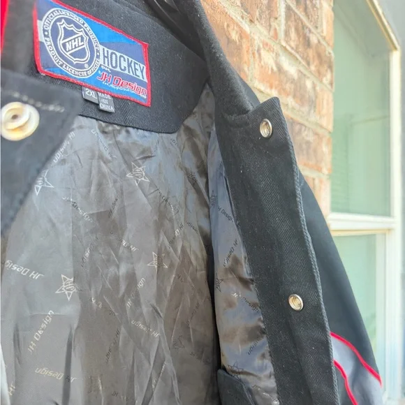 Chicago Blackhawks 2010 Stanley Cup Champions varsity jacket - Picture 10 of 12